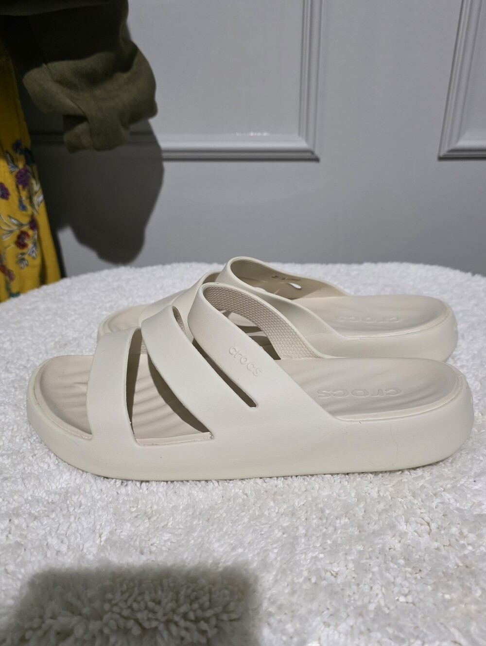 CROCS Women's Getaway Triple-Strap Slide Sandals - Beige - Picture 3 of 7